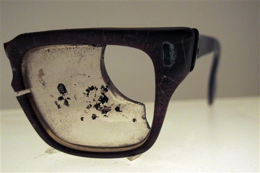 Allende'den geriye artık bir sembol haline gelen gözlüğü kaldı.