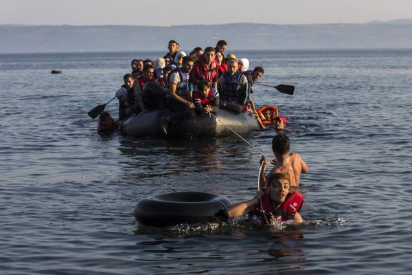 greece-migrants